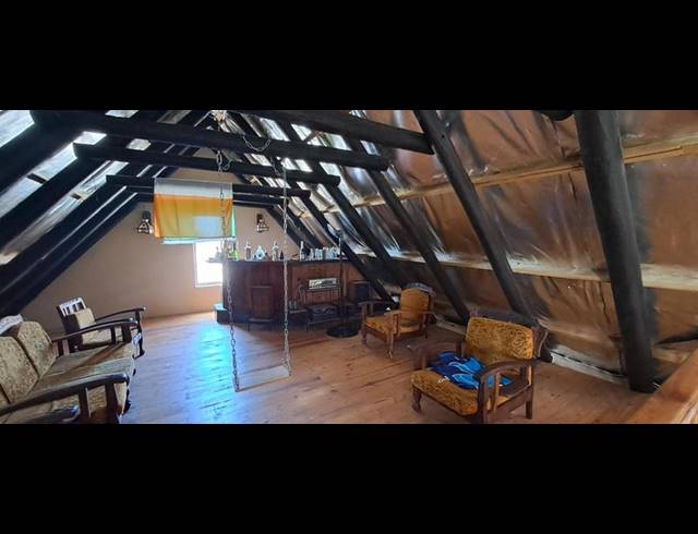 5 BEDROOM HOUSE FOR SALE IN STILBAAI-WES